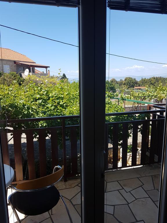 Apartments Plazibat Škrip Kültér fotó